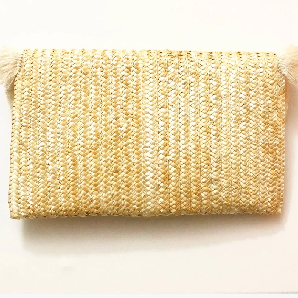 Straw Fringe Pom Pom Clutch